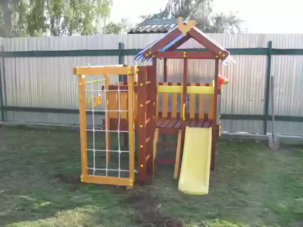 Փայտյա խաղահրապարակ  Baby play 1
